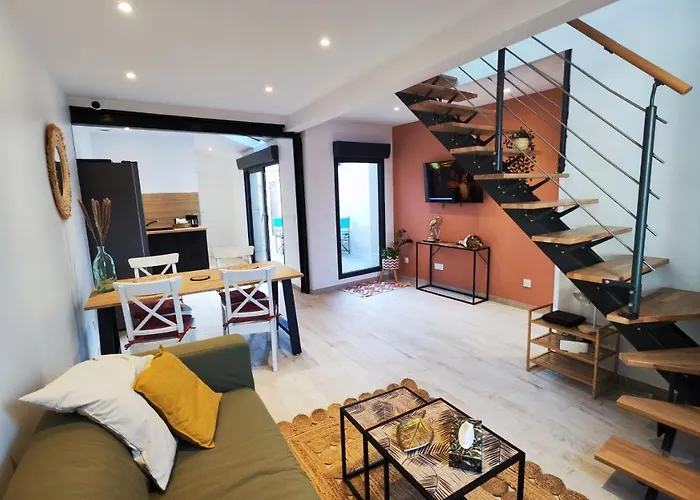 Holiday home Les Bains De *