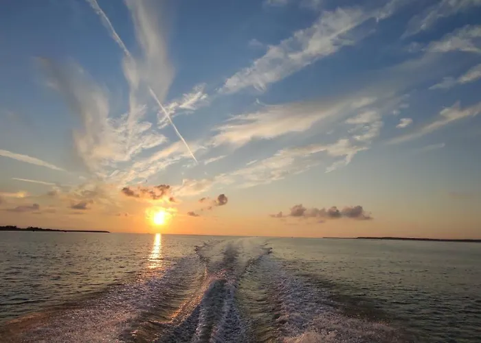 Les Bains De 펜션 *